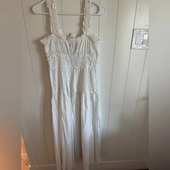 GAP Doen White Eyelet Smocked Maxi Dress - Picture 4 of 4